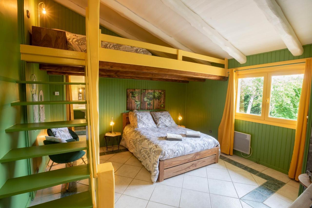 Villa Au Temps Suspendu à Saint-Martin-d'Oydes Extérieur photo